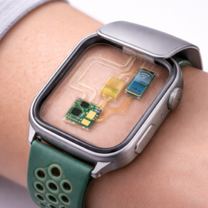 Smartwatch-Integrated Microfluidic Sensing Patch